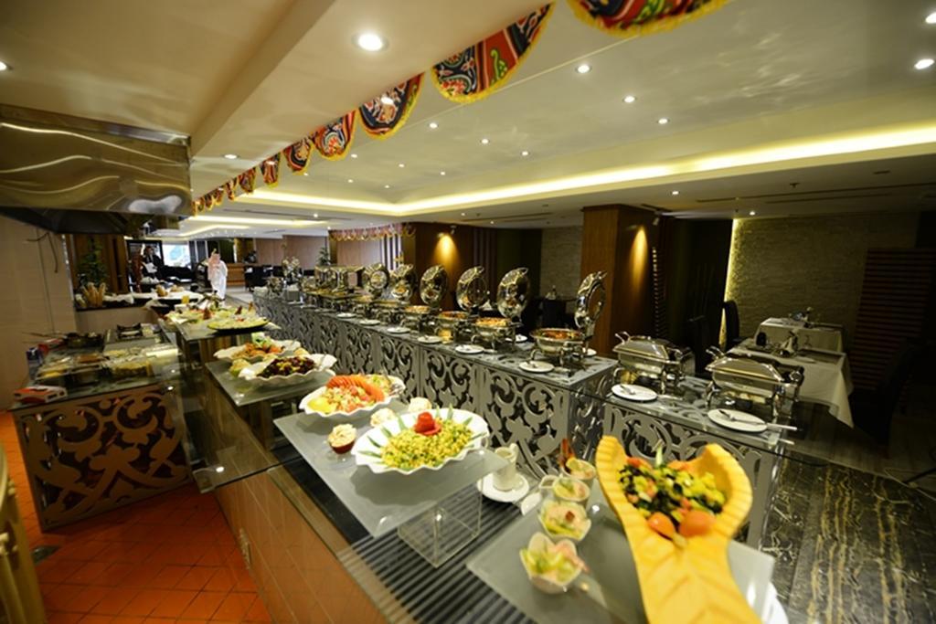 Obaer Hotel Riadh Exterior foto
