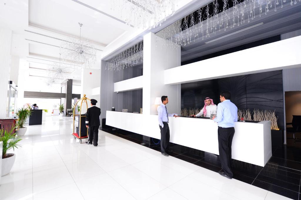 Obaer Hotel Riadh Exterior foto