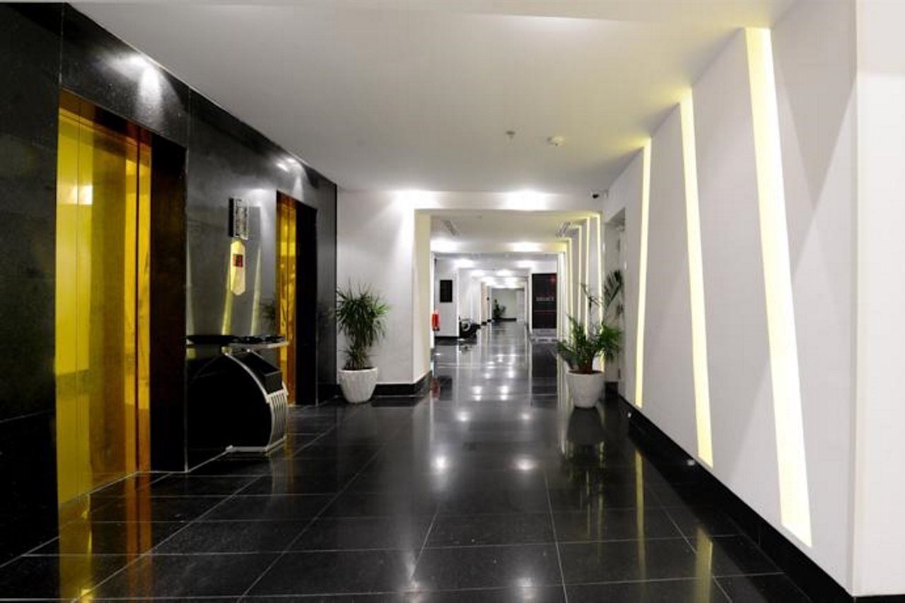 Obaer Hotel Riadh Exterior foto